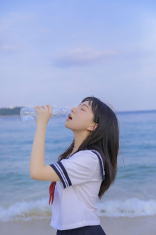 电影《阿诺拉》